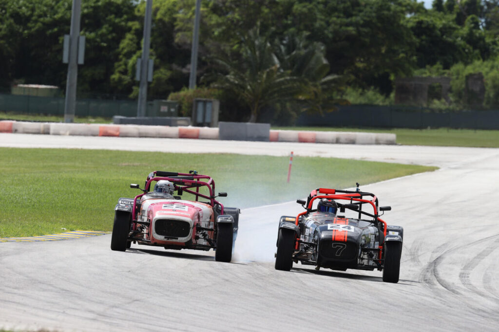 Louise-Deason-left-one-of-two-female-drivers-among-the-40-UK-visitors-battles-with-Alastair-Davidson-Jnr-during-one-of-the-Seven-270R-races